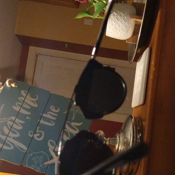 Dior sunglasses,case, and soft cloth. - Picture 3 of 3